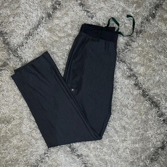 MENS FIGS PANTS - Picture 2 of 4